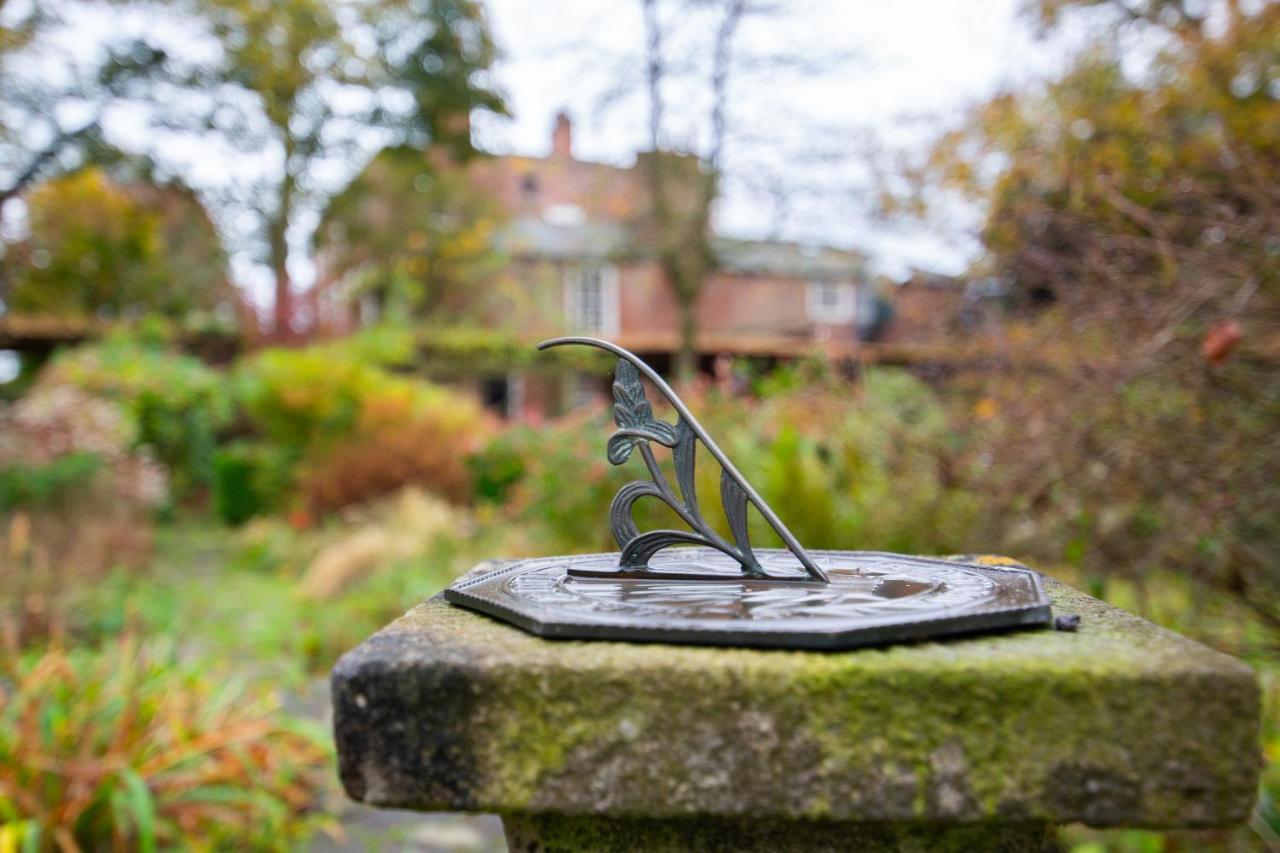 Yha Chester Trafford Hall Dunham-on-the-Hill Exterior foto